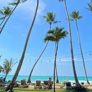 El Mosquito Boutique Playa Bonita לאס טרנאס