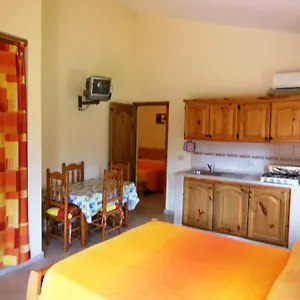 Casa Lily & Coco Aparthotel